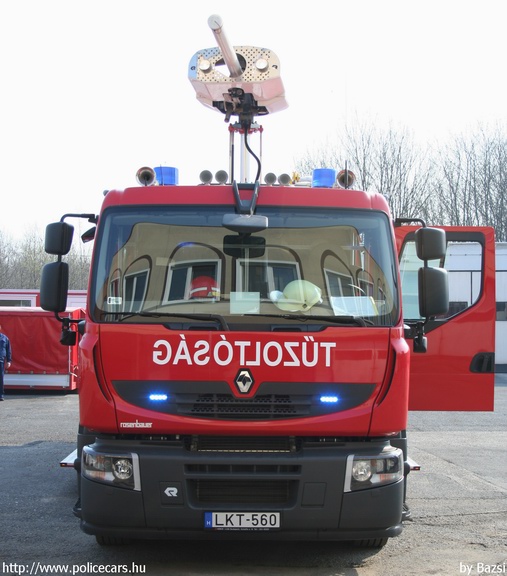 Renault Premium Rosenbauer ULF 4000/1000/1500, Tiszaújváros, Tûzoltó és Mûszaki Mentõ Kft., fotó: Bazsi 
Keywords: tûzoltóautó tûzoltó létesítményi tûzoltóság