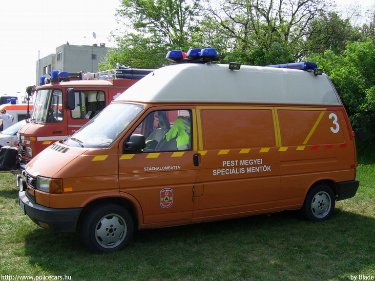 Volkswagen Transporter T4, Pest Megyei Speciális Mentõk, fotó: Blade
Keywords: speciális mentők tûzoltóautó