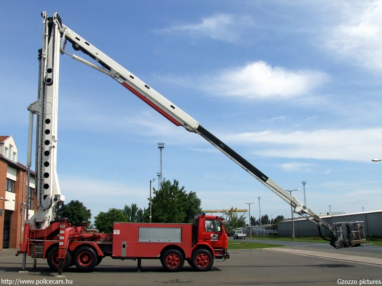 Scania SS-600 Simon, [url=http://www.atomix.hu/atu/bemutat.htm]Atomix Kft. Paksi Atomerõmû Tûzoltóság[/url], fotó: Gzozzo pictures
Keywords: tûzoltóautó tûzoltó létesítményi tûzoltóság