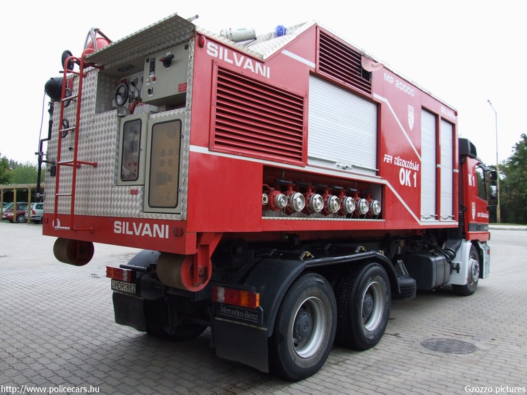 Mercedes Actros 2635, [url=http://www.fer.hu/]FER Tûzoltóság[/url], Százhalombatta,  fotó: Gzozzo pictures
Keywords: tûzoltóautó tûzoltó létesítményi tûzoltóság HDR-862