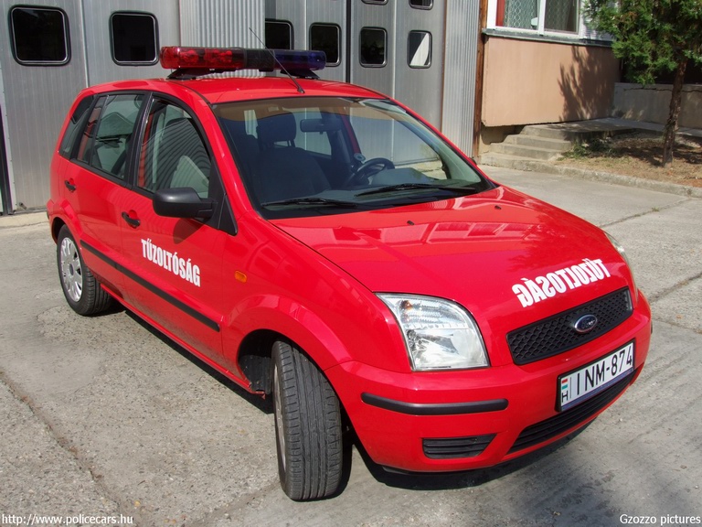 Ford Fusion, Szigetvári Hivatásos Önkormányzati Tûzoltóság, fotó: Gzozzo pictures
Keywords: tûzoltó tûzoltóautó HÖT magyar Magyarország INM-874 fire firetruck Hungary hungarian