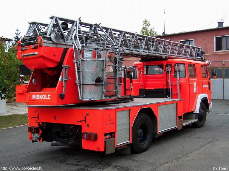 Magirus Deutz 170 D12-F, Hivatásos Önkormányzati Tûzoltóság Miskolc, fotó: Tonsil
Keywords: tûzoltóautó tûzoltó HÖT tûzoltóság magyar Magyarország HLP-695 fire firetruck Hungary hungarian