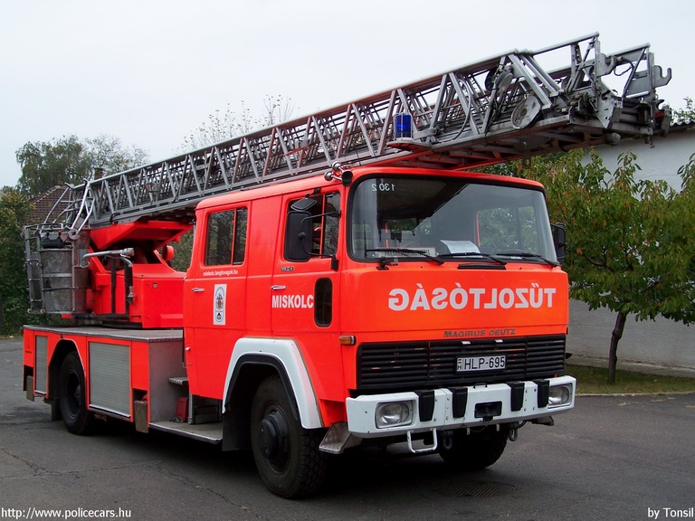 Magirus Deutz 170 D12-F, Hivatásos Önkormányzati Tûzoltóság Miskolc, fotó: Tonsil
Keywords: tûzoltóautó tûzoltó HÖT tûzoltóság magyar Magyarország HLP-695 fire firetruck Hungary hungarian