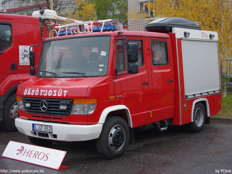 Mercedes-Benz Vario 816D HEROS ICTUS, fotó: PChris
Keywords: tûzoltóautó tûzoltó HÖT tûzoltóság magyar Magyarország