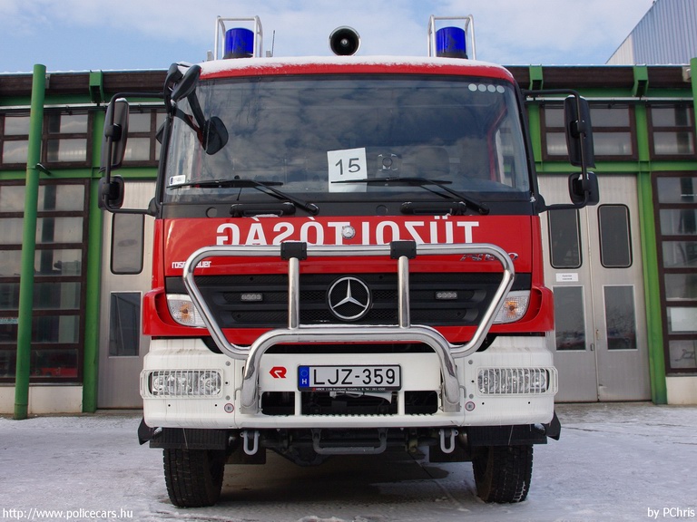 Mercedes-Benz Atego 1529, fotó: PChris
Keywords: tûzoltóautó tûzoltó HÖT tûzoltóság magyar Magyarország LJZ-359 fire firetruck Hungary hungarian