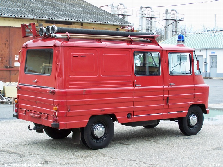 Zuk, Teva Gyógyszergyár Zrt., Debrecen, fotó: Tonsil
Keywords: tûzoltó tûzoltóautó létesítményi tûzoltóság Magyarország magyar