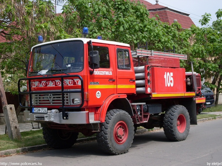 Renault 85.150 TI Camiva CCFM 4x4, Törökszentmiklósi Önkéntes Tûzoltóság, fotó: eletjel
Keywords: tûzoltó tûzoltóság tûzoltóautó ÖT magyar Magyarország fire firetruck Hungary hungarian KSM-734