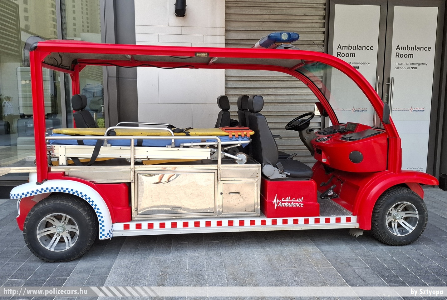 ?, fotó: Sztyopa
Keywords: Egyesült Arab Emirátusok Dubai mentő mentőautó ambulance