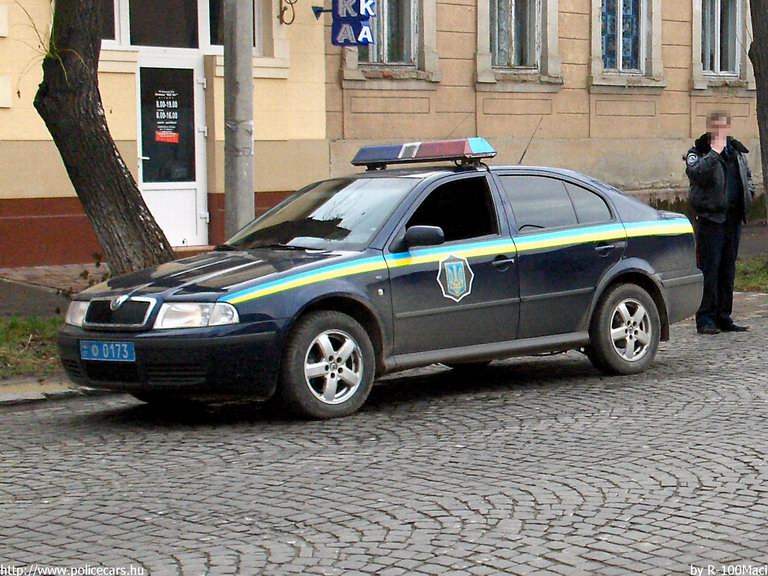 Skoda Octavia, fotó: R-100Maci
Keywords: ukrán Ukrajna rendőr rendőrautó rendőrség police policecar Ukraine ukrainian