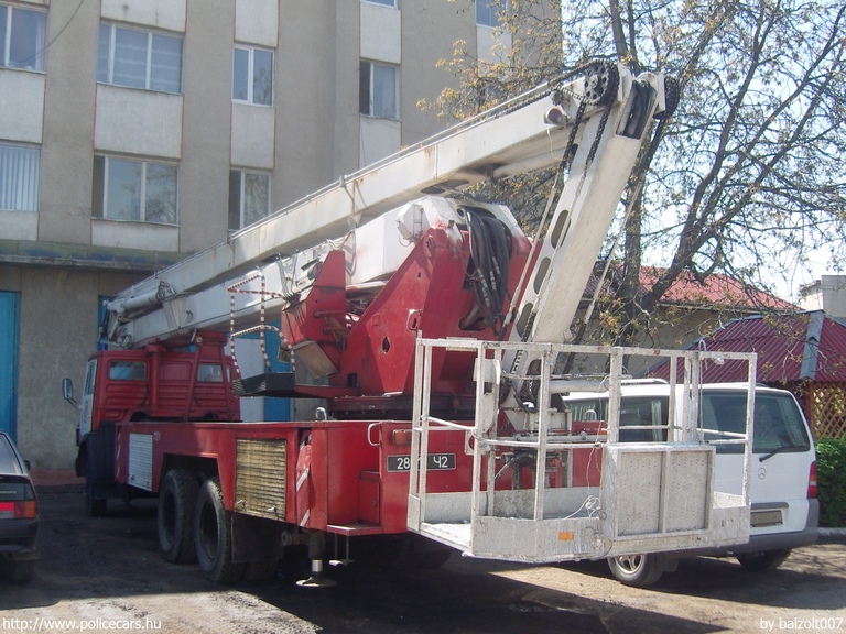 Kamaz AKP-30, fotó: balzolt007
Keywords: tûzoltó tûzoltóautó tûzoltóság ukrán Ukrajna 2801CS2 fire firetruck Ukraine ukrainian