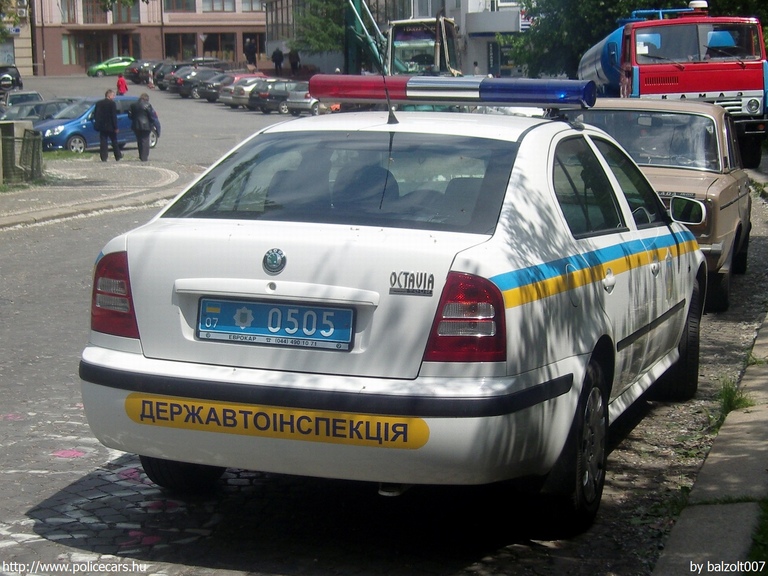 Skoda Octavia, fotó: balzolt007
Keywords: ukrán Ukrajna rendőr rendőrautó rendőrség 0505 police policecar Ukraine ukrainian