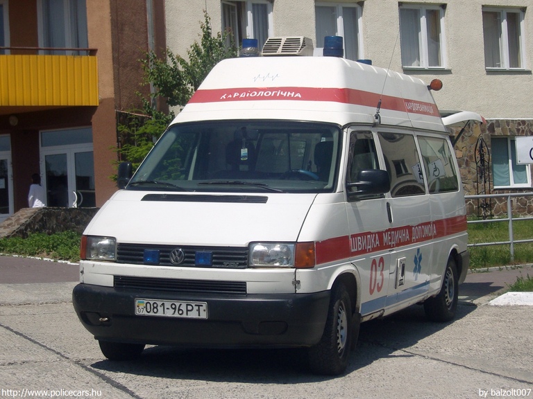 Volkswagen Transporter T4, fotó: balzolt007
Keywords: ukrán Ukrajna mentő mentőautó ambulance Ukraine ukrainian