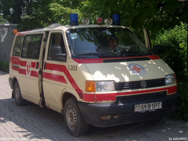 Volkswagen Transporter T4, fotó: balzolt007
Keywords: mentő mentőautó ukrán Ukrajna ambulance Ukraine ukrainian