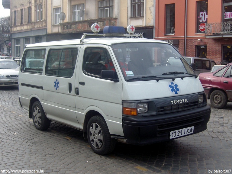 Toyota Hiace, fotó: balzolt007
Keywords: mentő mentőautó ukrán Ukrajna 1321IKA ambulance Ukraine ukrainian