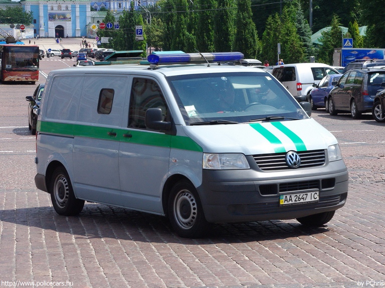 Volkswagen Transporter T5, fotó: PChris
Keywords: ukrán Ukrajna AA2647IC Ukraine ukrainian