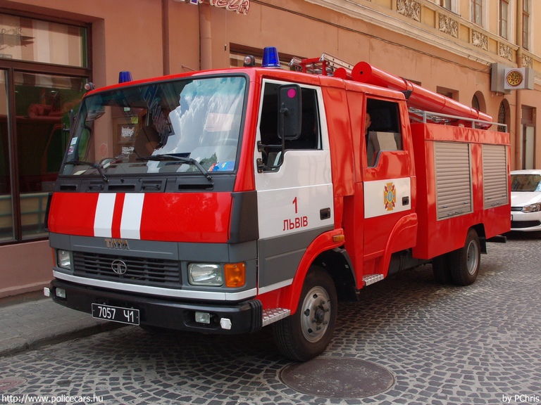 TATA 613, fotó: PChris
Keywords: ukrán Ukrajna tûzoltó tûzoltóautó tûzoltóság fire firetruck Ukraine ukrainian