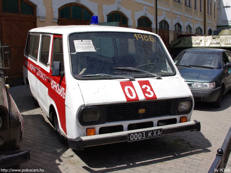 Latvija RAF 22031, fotó: PChris
Keywords: ukrán Ukrajna mentő mentőautó ambulance Ukraine ukrainian