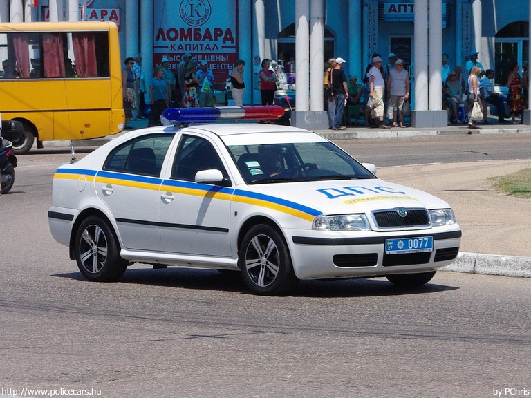 Skoda Octavia, fotó: PChris
Keywords: ukrán Ukrajna rendőr rendőrautó rendőrség police policecar Ukraine ukrainian