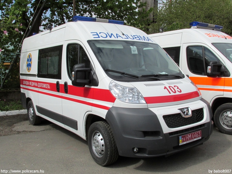 Peugeot Boxer, fotó: balzolt007
Keywords: ukrán Ukrajna mentő mentőautó T4HM6463 ambulance Ukraine ukrainian