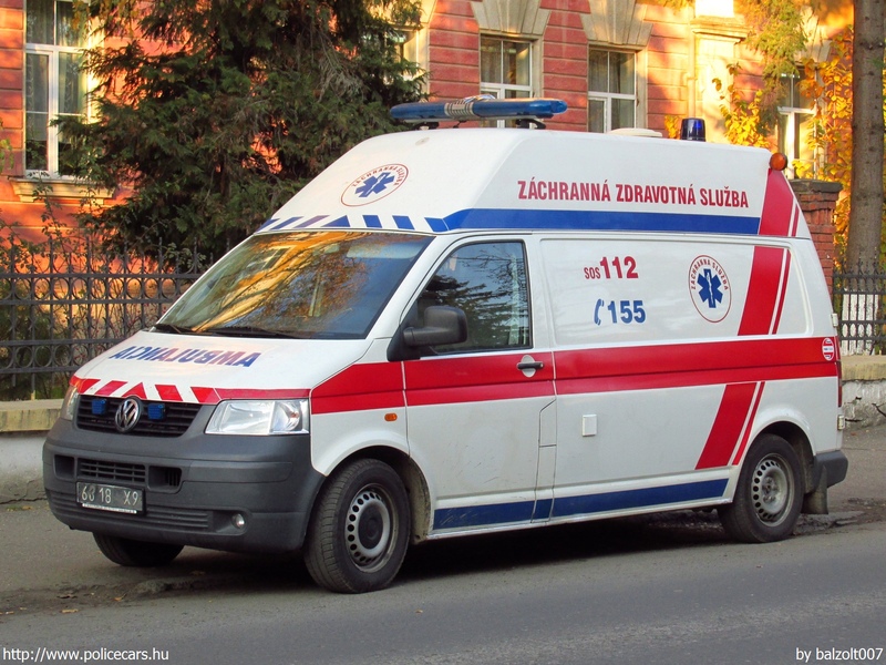 Volkswagen Transporter T5, fotó: balzolt007
Keywords: ukrán Ukrajna mentő mentőautó ambulance Ukraine ukrainian