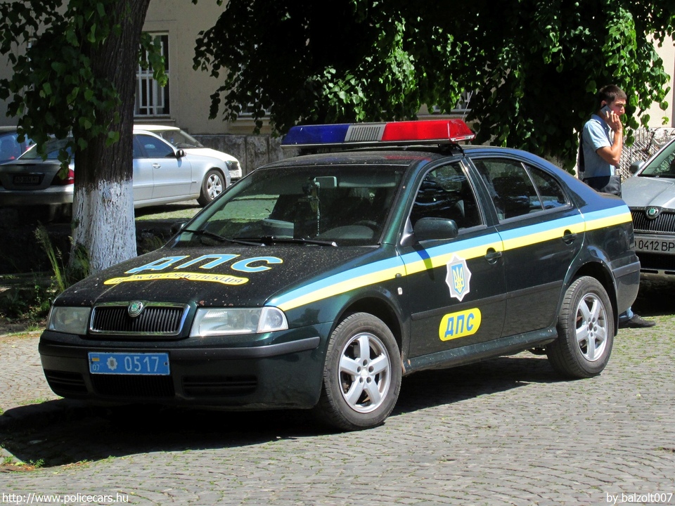 Skoda Octavia, fotó: balzolt007
Keywords: ukrán Ukrajna rendőr rendőrautó rendőrség police policecar Ukraine ukrainian