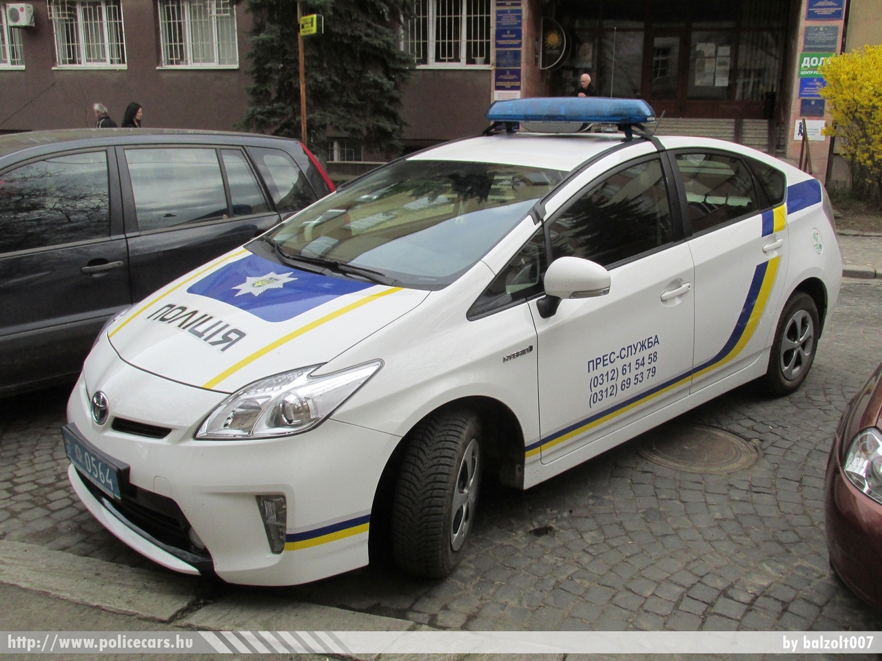 Toyota Prius, fotó: balzolt007
Keywords: ukrán Ukrajna rendőr rendőrautó rendőrség ukrainian Ukraine police policecar