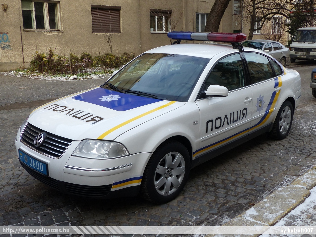 Volkswagen Passat, fotó: balzolt007
Keywords: ukrán Ukrajna rendőr rendőrautó rendőrség ukrainian Ukraine police policecar