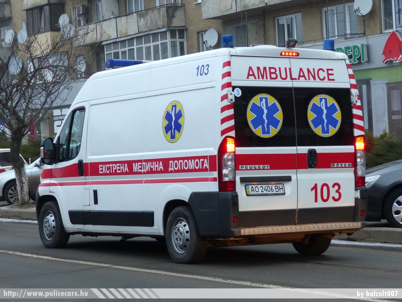 Peugeot Boxer, fotó: balzolt007
Keywords: ukrán Ukrajna mentő mentőautó ambulance Ukraine ukrainian