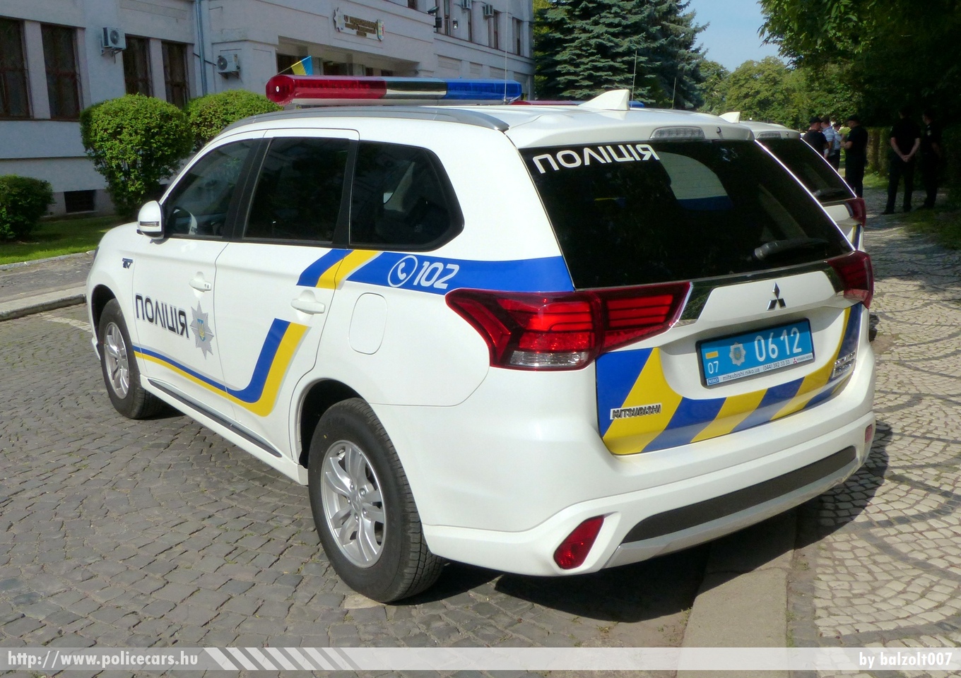 Mitsubishi Outlander PHEV, fotó: balzolt007
Keywords: ukrán Ukrajna rendőr rendőrautó rendőrség ukrainian Ukraine police policecar