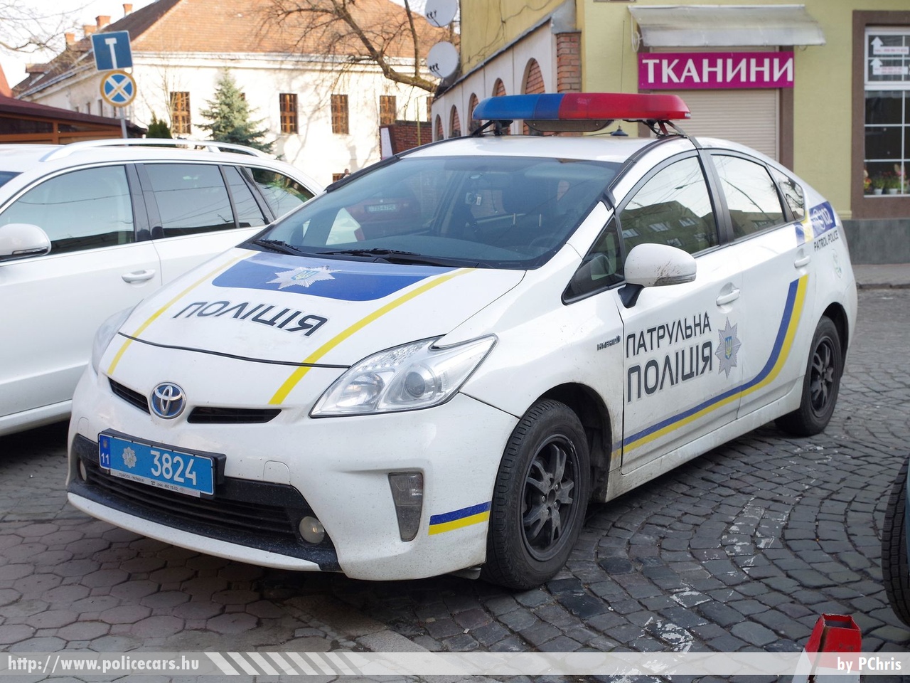 Toyota Prius, fotó: PChris
Keywords: ukrán Ukrajna rendőr rendőrautó rendőrség Ukraine ukrainian police policecar