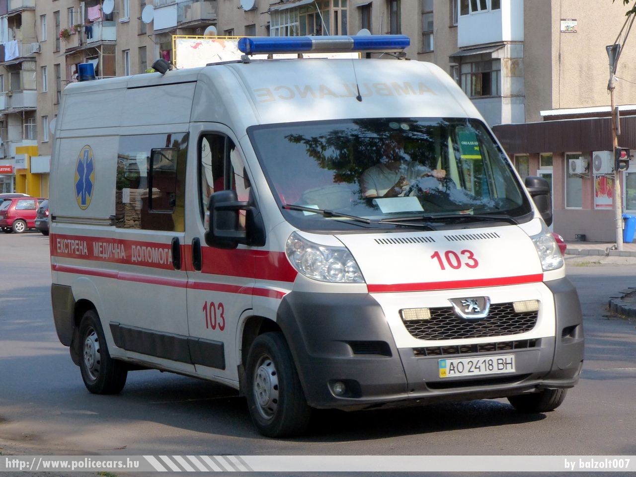 Peugeot Boxer, fotó: balzolt007
Keywords: ukrán Ukrajna mentő mentőautó Ukraine ukrainian ambulance