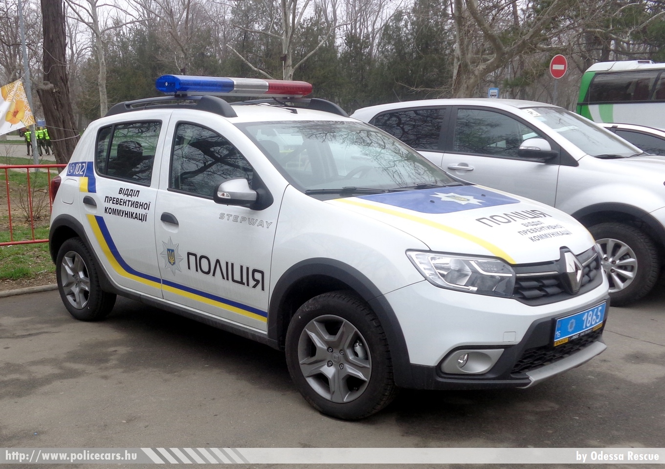 Renault Sandero, fotó: Odessa Rescue
Keywords: ukrán Ukrajna rendőr rendőrautó rendőrség Ukraine ukrainian police policecar