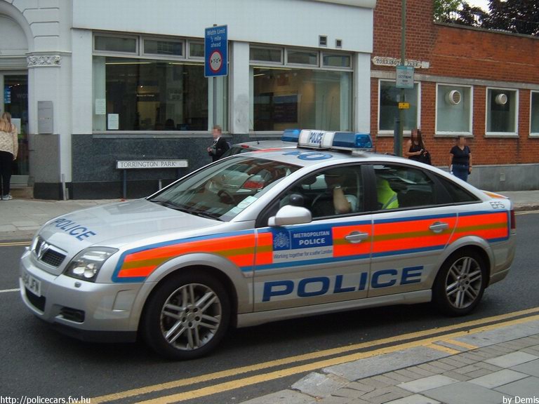 Vauxhall Vectra, fotó: Demis
Keywords: angol anglia egyesült királyság rendőr rendőrautó rendőrség