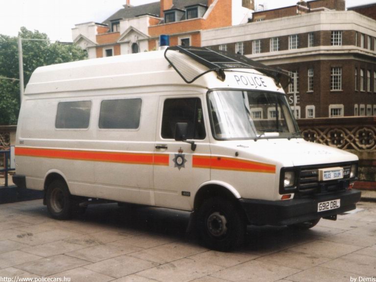 Leyland DAF 400, fotó: Demis
Keywords: angol anglia egyesült királyság rendőr rendőrautó rendőrség