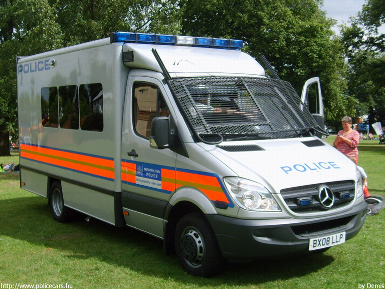 Mercedes Sprinter II, fotó: Demis
Keywords: angol anglia egyesült királyság rendőr rendőrautó rendőrség