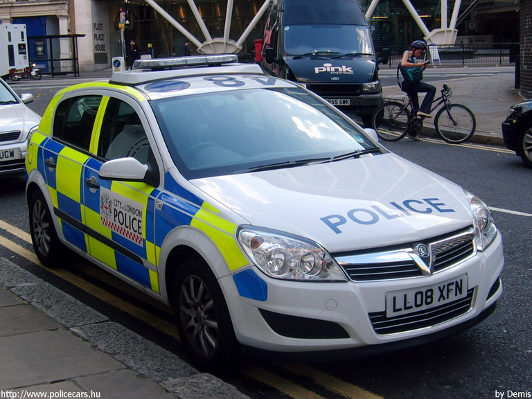 Vauxhall Astra, fotó: Demis
Keywords: angol anglia egyesült királyság rendőr rendőrautó rendőrség