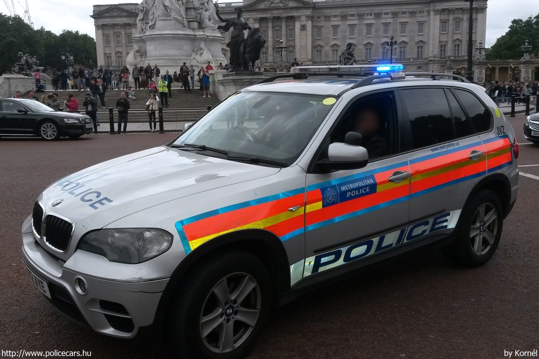 BMW X3, fotó: Kornél
Keywords: angol Anglia rendőr rendőrautó rendőrség