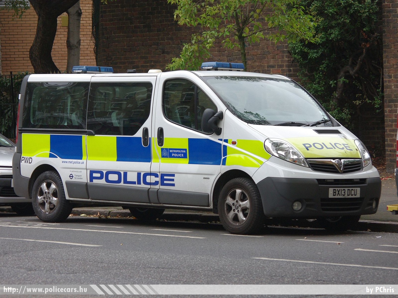 Vauxhall Vivaro, fotó: PChris
Keywords: angol Anglia rendőr rendőrautó rendőrség english England police policecar