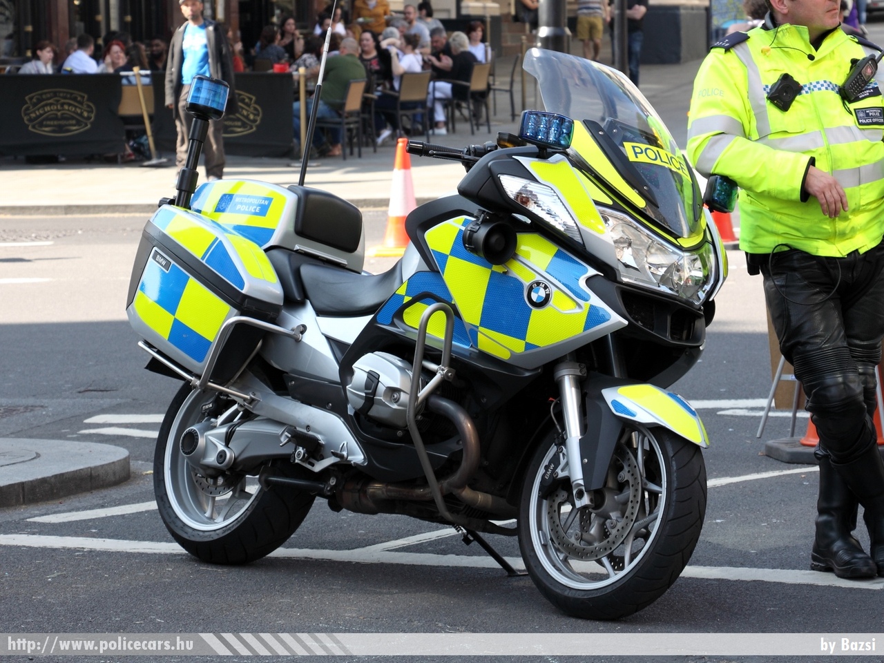 BMW, fotó: Bazsi
Keywords: angol Anglia rendőr rendőrmotor rendőrség english England police policebike