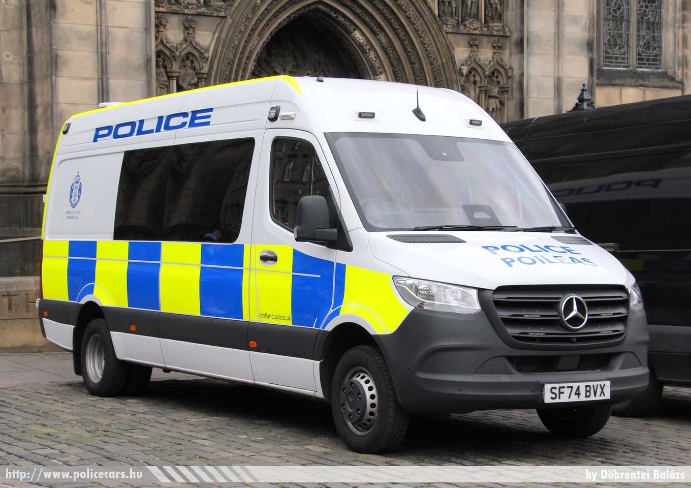 Mercedes Sprinter III, Police Scotland (Poileas), fotó: Döbrentei Balázs
Keywords: angol Anglia rendőr rendőrautó rendőrség english England police policecar