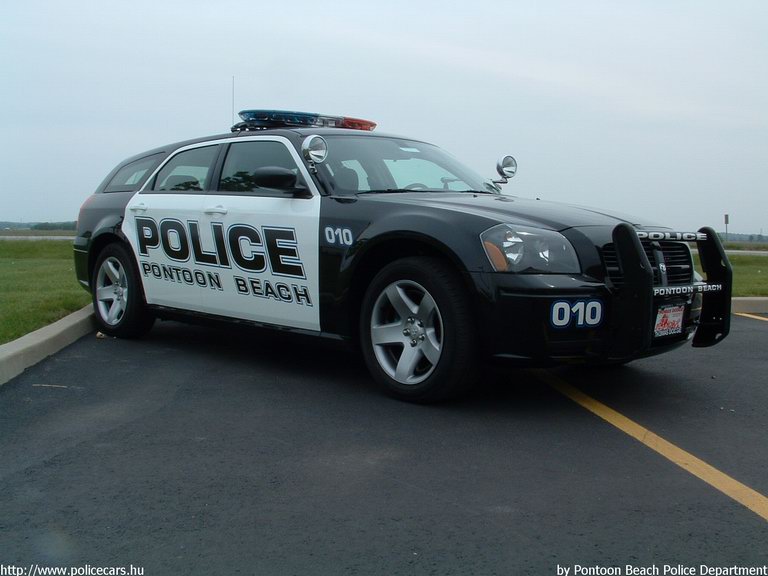 Dodge Magnum, fotó: Pontoon Beach Police Department
Keywords: USA Amerikai Egyesült Államok rendőr rendőrautó rendőrség
