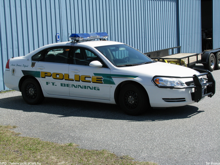 Chevrolet Impala, fotó: Puma
Keywords: USA Amerikai Egyesült Államok rendőr rendőrautó rendőrség katonai