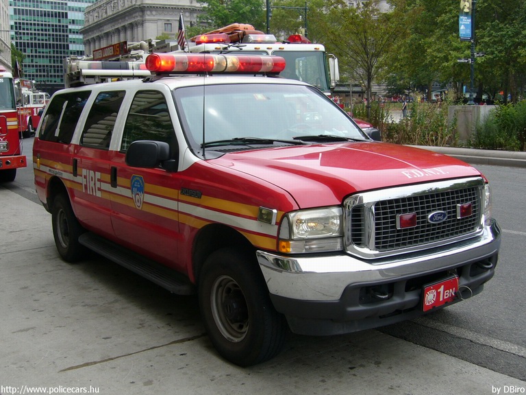 Ford Excursion, fotó: DBiro
Keywords: USA Amerikai Egyesült Államok tûzoltó tûzoltóautó tûzoltóság fdny