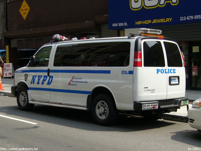 Chevrolet Express, fotó: DBiro
Keywords: USA Amerikai Egyesült Államok rendőr rendőrautó rendőrség nypd