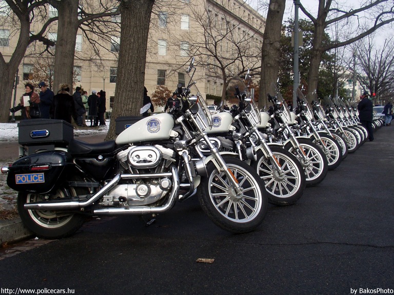 Harley-Davidson Sportster, fotó: BakosPhoto
Keywords: USA Amerikai Egyesült Államok rendőr rendőrmotor rendőrség