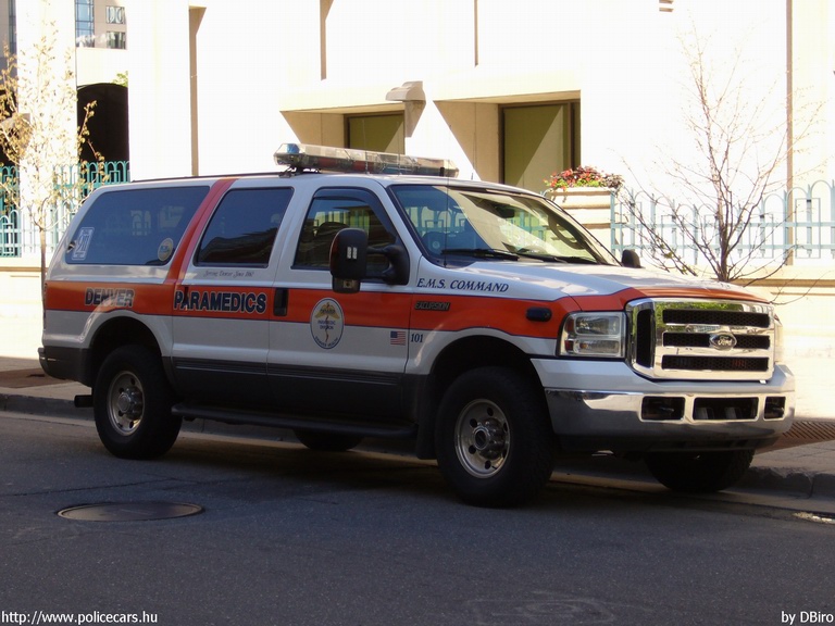 Ford Excursion, fotó: DBiro
Keywords: USA Amerikai Egyesült Államok mentő mentőautó