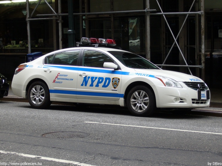 Nissan Altima Hybrid, fotó: DBiro
Keywords: USA Amerikai Egyesült Államok rendőr rendőrautó rendőrség nypd