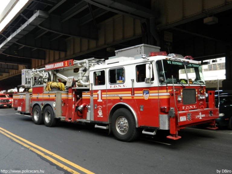 Seagrave, fotó: DBiro
Keywords: USA Amerikai Egyesült Államok tûzoltó tûzoltóautó tûzoltóság FDNY