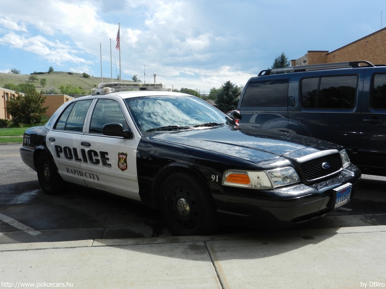 Ford Crown Victoria, fotó: DBiro
Keywords: USA Amerikai Egyesült Államok rendőr rendőrautó rendőrség