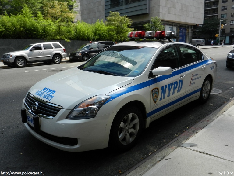 Nissan Altima Hybrid, fotó: DBiro
Keywords: USA Amerikai Egyesült Államok rendőr rendőrautó rendőrség NYPD
